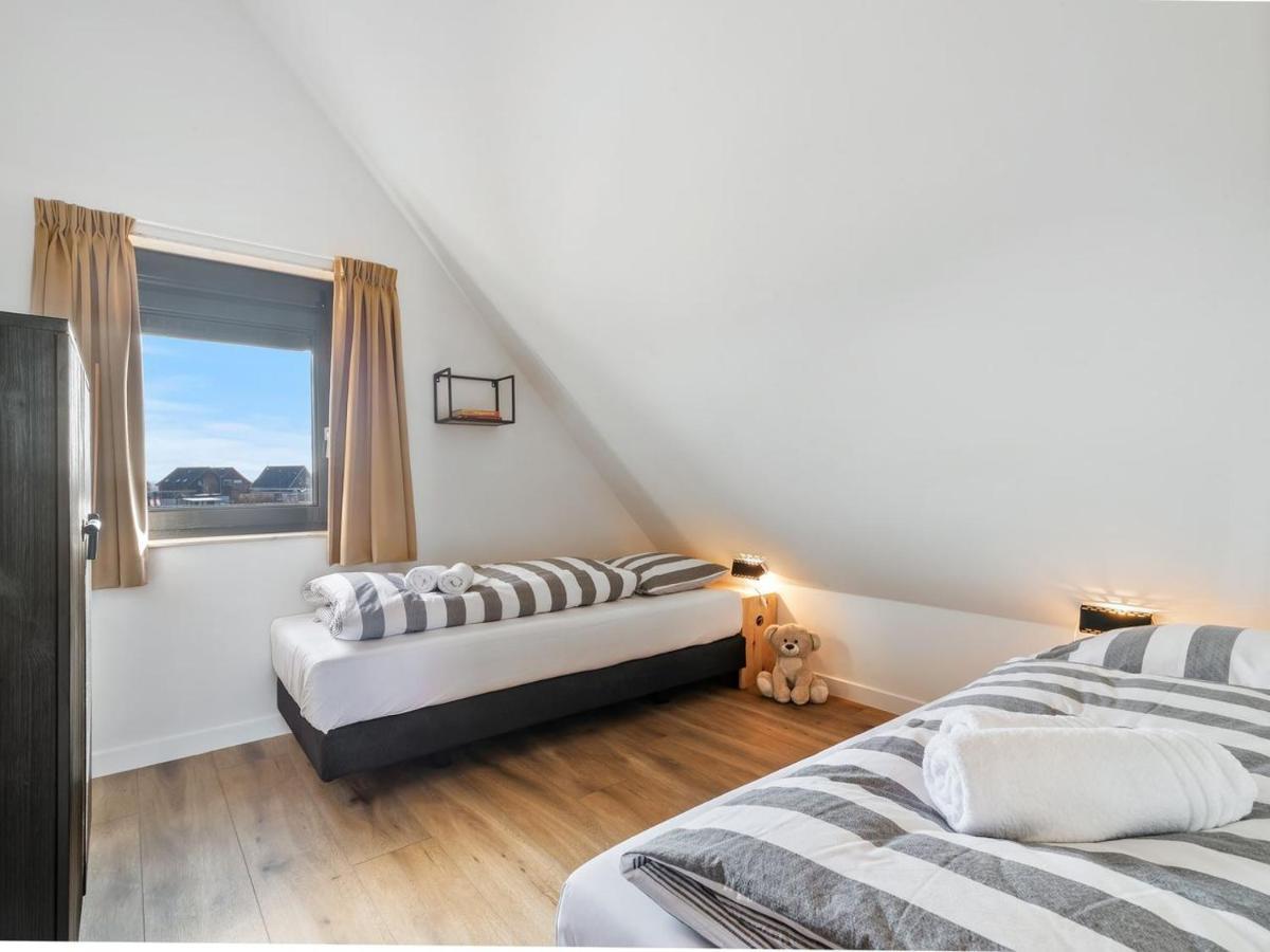 Hotel Landal Waterpark De Alde Feanen De Veenhoop Zimmer foto